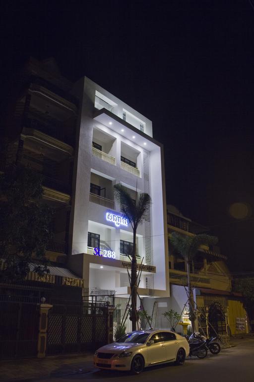 White Residence Hotel & Apartment Phnom Penh Exterior foto